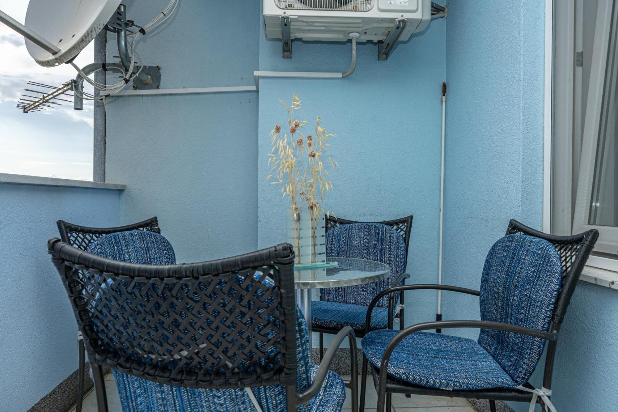 Navy Apartments جادرانوفو المظهر الخارجي الصورة